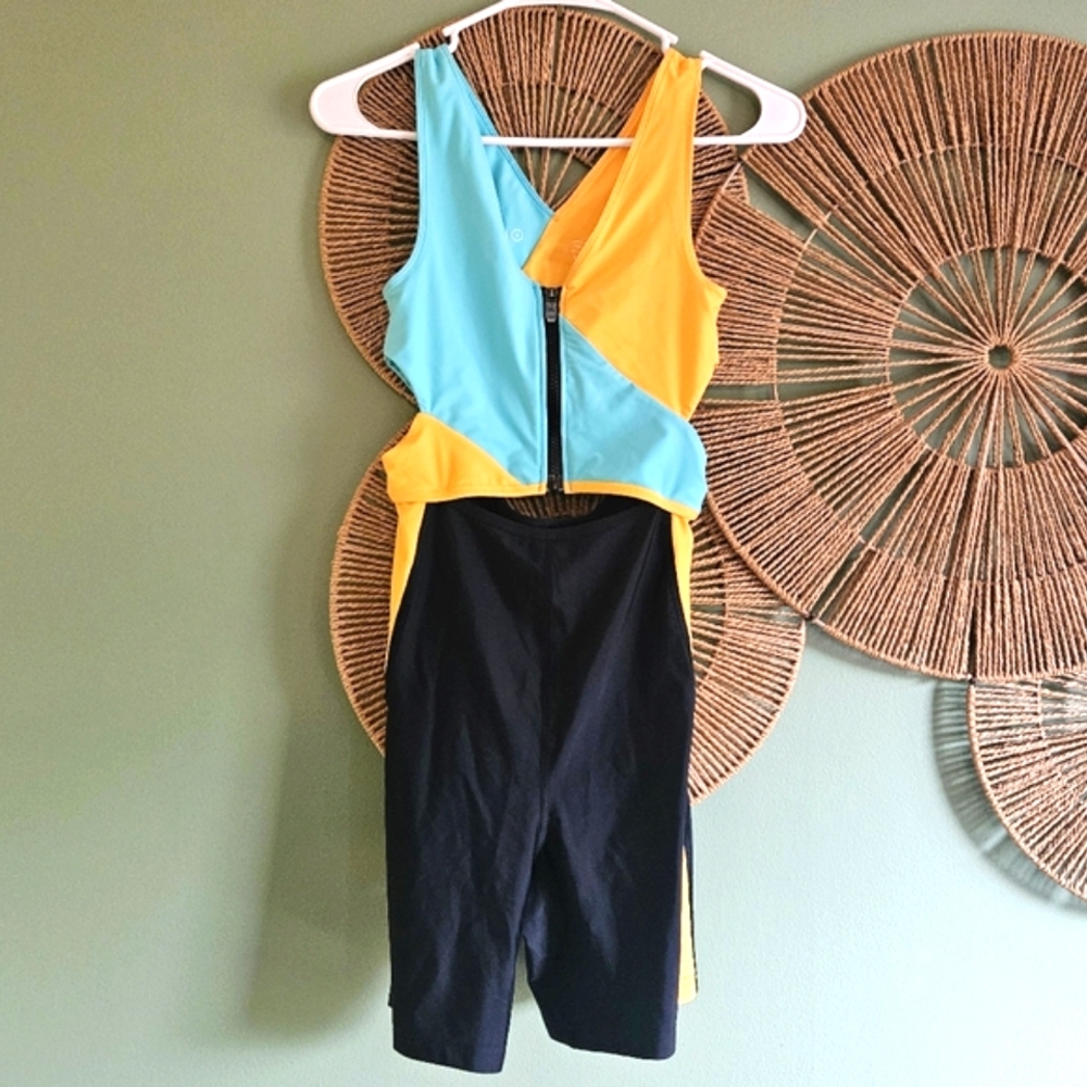 Outdoor Voices SplashKnit 6" Cross Back Bodysuit
